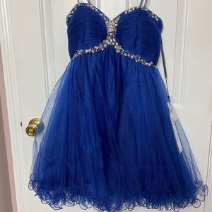 Alyce Paris homecoming formal dress Sz. 2